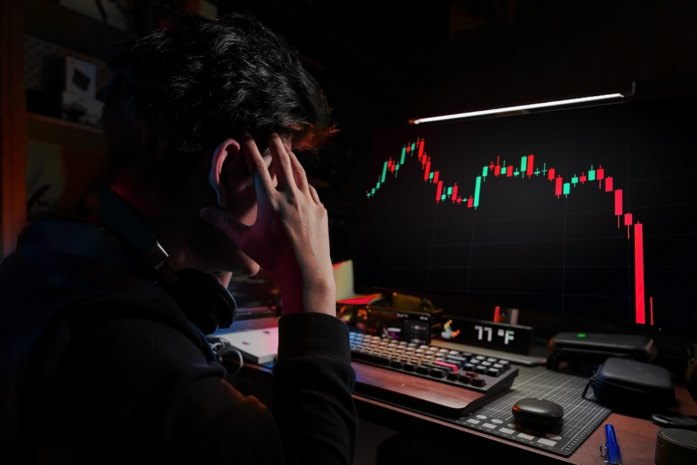 Kripto Trader Kembali Setelah Sepuluh Bulan Tidak Aktif, Menghasilkan Jutaan $$ dalam Kondisi Pasar Bearish