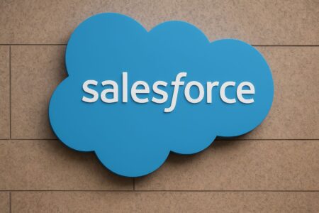 Salesforce Hadapi Ujian: Revenue Lesu, AI Belum Jadi Mesin Uang