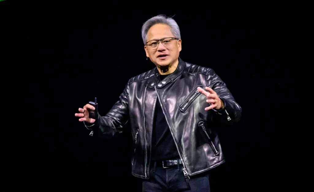 Jensen Huang, salah satu pendiri dan CEO NVIDIA, dikenal sebagai tokoh penting dalam perkembangan GPU dan komputasi AI.
